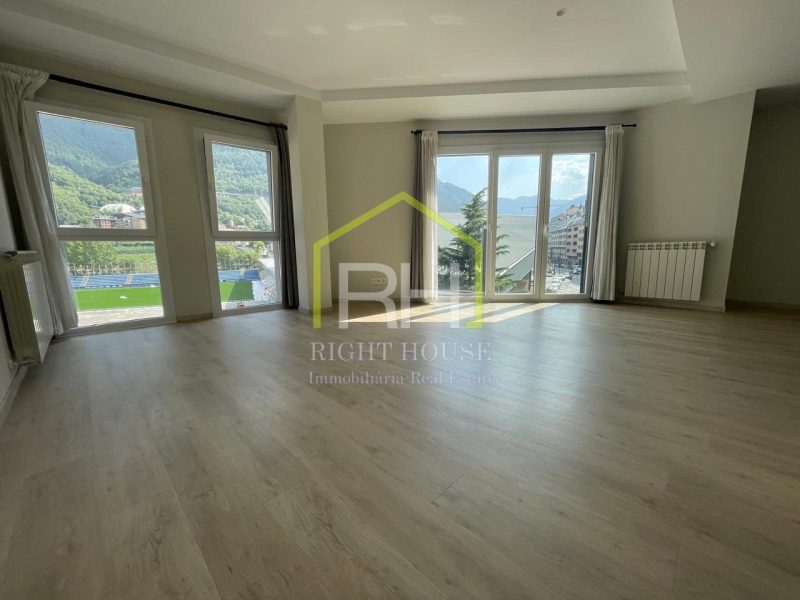 Lloguer  Andorra la Vella  a Andorra La Vella2.500 €