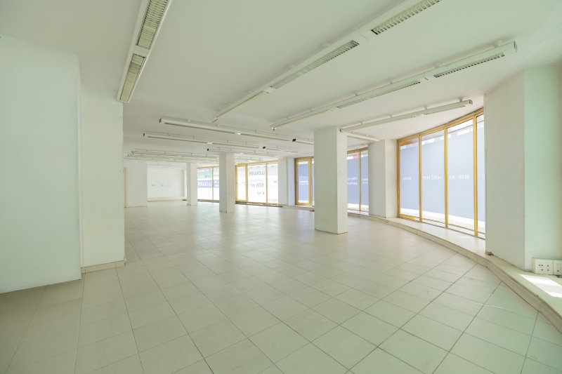 LOCAL COMERCIAL A ANDORRA LA VELLA a Andorra La Vella13.000 €