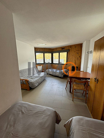 Es lloga estudi al Pas de la Casa d’uns 30 m²  a Encamp800 €